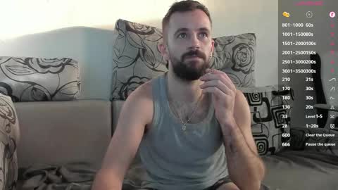 Snapshot of crissstud chatting on December 2025 07:47:02 AM Criss online show from December 2025 07:47:02 AM