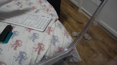 Snapshot of crissy_love chatting on January 2025 07:31:02 PM crissy_love online show from January 2025 07:31:02 PM