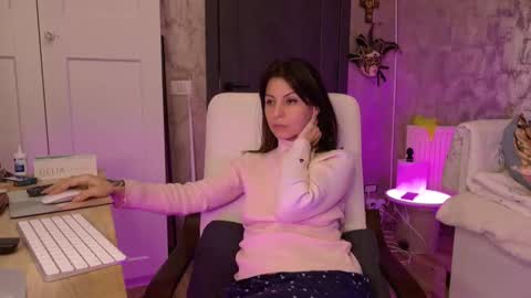 crissy_love online show from March 2026 12:19:01 AM