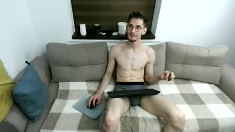 Crista-Elio online show from May 2026 06:16:02 PM