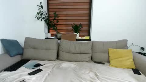 Crista-Elio online show from May 2026 03:27:01 PM