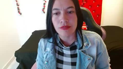 Snapshot of cristal541658 chatting on January 2026 01:38:01 PM cristal541658 online show from January 2026 01:38:01 PM