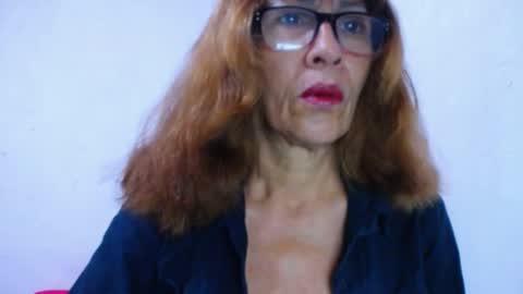 Snapshot of cristal_collins1 chatting on February 2025 08:11:01 AM cristal_collins1 online show from February 2025 08:11:01 AM