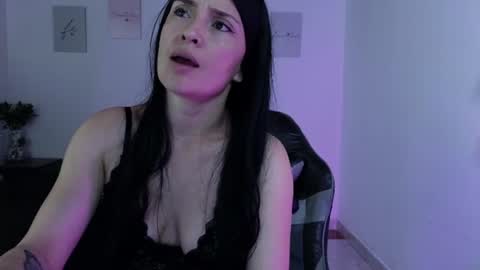  Alejandra from Wednesday to Saturday from 1000 pm to 400 am Colombian hour online show from June 2026 03:11:02 AM