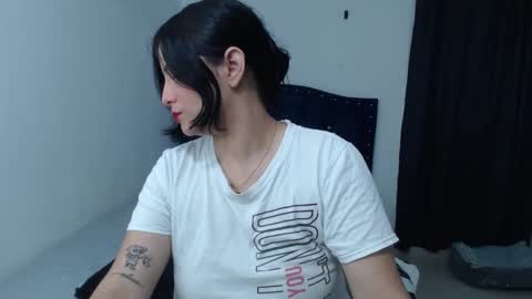 Cristal online show from February 2025 02:50:02 AM