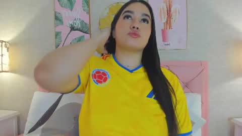 cristal online show from July 2026 07:18:02 PM