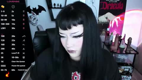 Cris online show from September 2025 12:43:02 PM