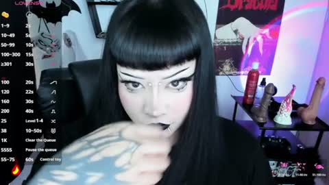 Snapshot of cristal_kosh chatting on July 2026 02:45:02 PM Cris online show from July 2026 02:45:02 PM
