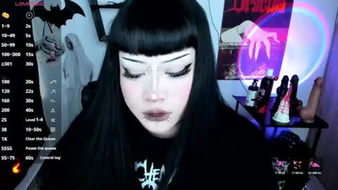 Snapshot of cristal_kosh chatting on July 2026 08:51:01 PM Cris online show from July 2026 08:51:01 PM