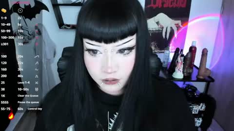 Snapshot of cristal_kosh chatting on August 2026 09:18:02 PM Cris online show from August 2026 09:18:02 PM
