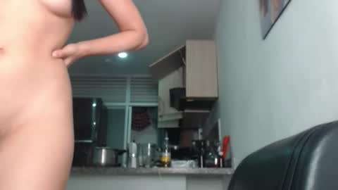 cristal beautiful online show from September 2025 11:22:02 AM