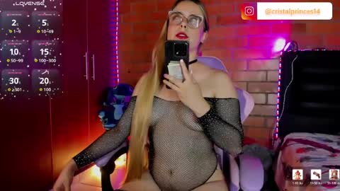 Cristal online show from June 2026 09:09:01 PM