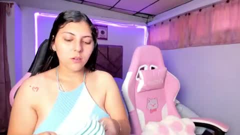 cristal_smith20 online show from June 2026 12:04:02 PM