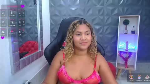 Cristal online show from March 2026 11:33:01 PM