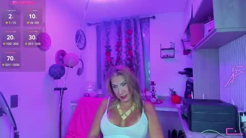 Cristal Ayala online show from June 2026 12:46:01 AM