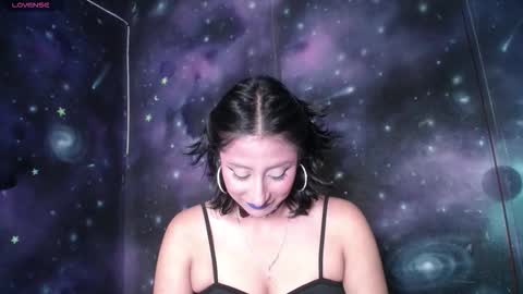 Snapshot of cristaldeleons chatting on September 2025 07:03:02 PM Cristal de Leon online show from September 2025 07:03:02 PM