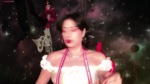 Snapshot of cristaldeleons chatting on October 2025 09:14:02 PM Cristal de Leon online show from October 2025 09:14:02 PM