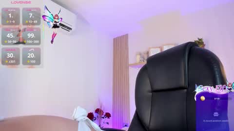 Snapshot of cristalfoxy_ chatting on January 2026 07:28:02 PM cristalfoxy_ online show from January 2026 07:28:02 PM