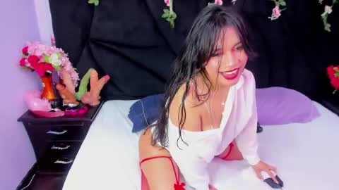 Cristal online show from October 2025 04:00:02 AM