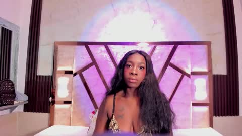 cristin  online show from February 2026 06:52:02 PM