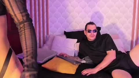 Snapshot of cristianblaze_pamelareal chatting on March 2026 07:35:01 AM Cris Pame online show from March 2026 07:35:01 AM