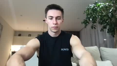 Snapshot of cristianovilla chatting on February 2025 07:55:01 PM CristianoHailey online show from February 2025 07:55:01 PM