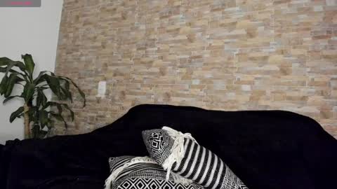 Snapshot of cristina_fernando chatting on December 2024 04:41:01 AM soycriss online show from December 2024 04:41:01 AM