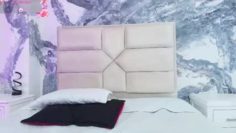 Snapshot of cristinecaru chatting on September 2025 01:24:02 PM Cristine online show from September 2025 01:24:02 PM