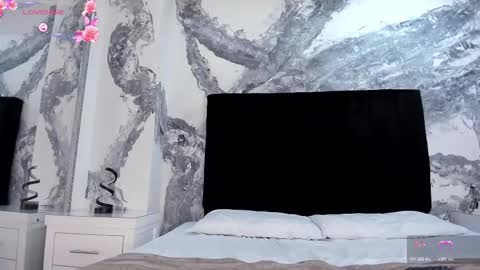 Snapshot of cristinecaru chatting on February 2026 12:02:01 PM Cristine online show from February 2026 12:02:01 PM