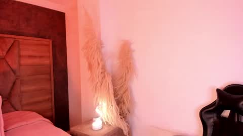 CristineRain online show from June 2026 05:42:01 AM