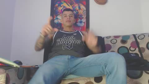 criistofer online show from January 2025 12:20:02 AM