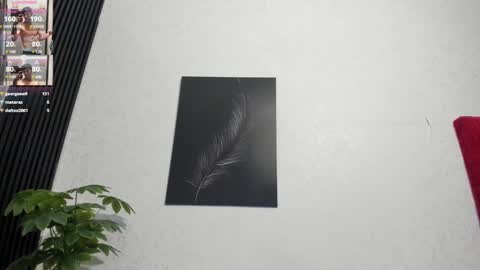 cristopher23  online show from February 2025 11:06:01 PM