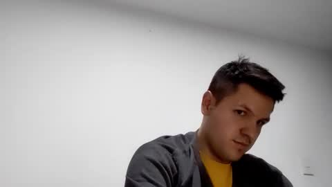 cristopher3042 online show from February 2025 04:54:02 AM