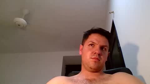 cristopher3042 online show from April 2026 06:02:02 AM