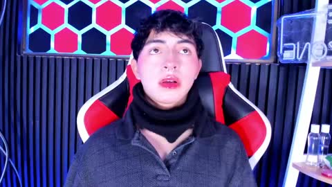 Cristopher  online show from April 2026 08:58:02 PM