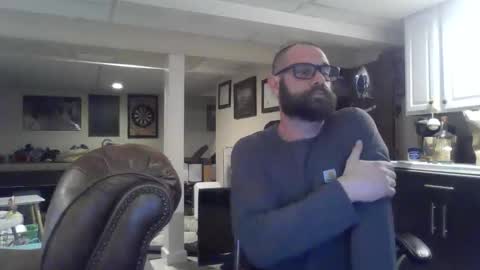 Snapshot of crm400 chatting on December 2025 03:12:01 AM billybasement online show from December 2025 03:12:01 AM