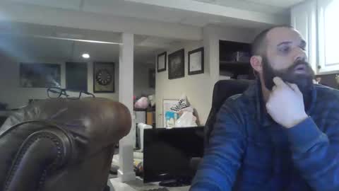 Snapshot of crm400 chatting on January 2026 04:28:01 AM billybasement online show from January 2026 04:28:01 AM