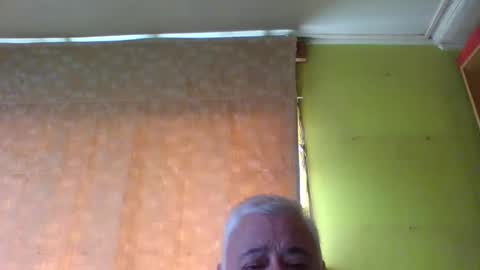 crmperez online show from March 2026 06:27:02 PM