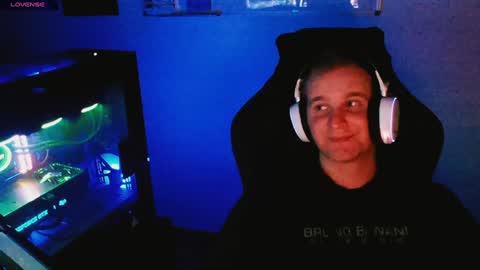 Snapshot of croissant911 chatting on December 2024 11:36:01 PM Anderson online show from December 2024 11:36:01 PM