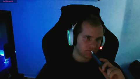 Snapshot of croissant911 chatting on December 2024 01:16:02 PM Anderson online show from December 2024 01:16:02 PM