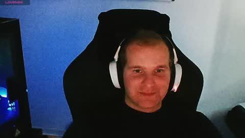 Snapshot of croissant911 chatting on December 2024 11:29:01 AM Anderson online show from December 2024 11:29:01 AM