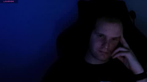 Snapshot of croissant911 chatting on October 2025 10:54:02 PM Anderson online show from October 2025 10:54:02 PM