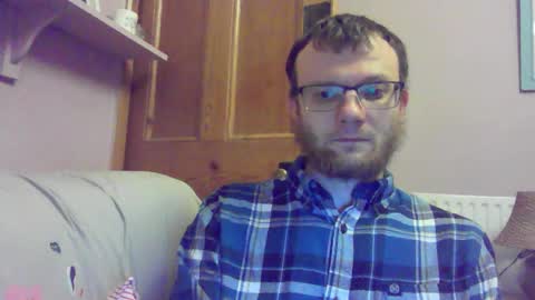 Snapshot of cropper4fun chatting on February 2026 09:35:02 PM Cropper online show from February 2026 09:35:02 PM