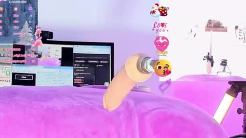 Mia online show from December 2024 02:01:01 AM