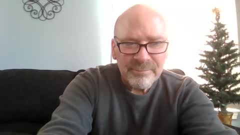 Snapshot of cruising_guy chatting on January 2025 06:10:02 PM fun guy online show from January 2025 06:10:02 PM