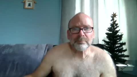 Snapshot of cruising_guy chatting on October 2025 02:39:01 PM fun guy online show from October 2025 02:39:01 PM