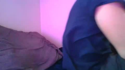 Snapshot of crush380 chatting on January 2025 04:05:01 PM Crush380 online show from January 2025 04:05:01 PM