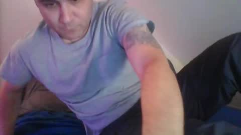 Snapshot of crush380 chatting on December 2025 10:15:01 PM Crush380 online show from December 2025 10:15:01 PM