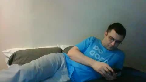 Snapshot of crush380 chatting on February 2026 03:10:01 AM Crush380 online show from February 2026 03:10:01 AM