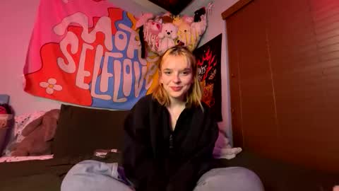Kiki Shae online show from February 2026 07:23:01 AM